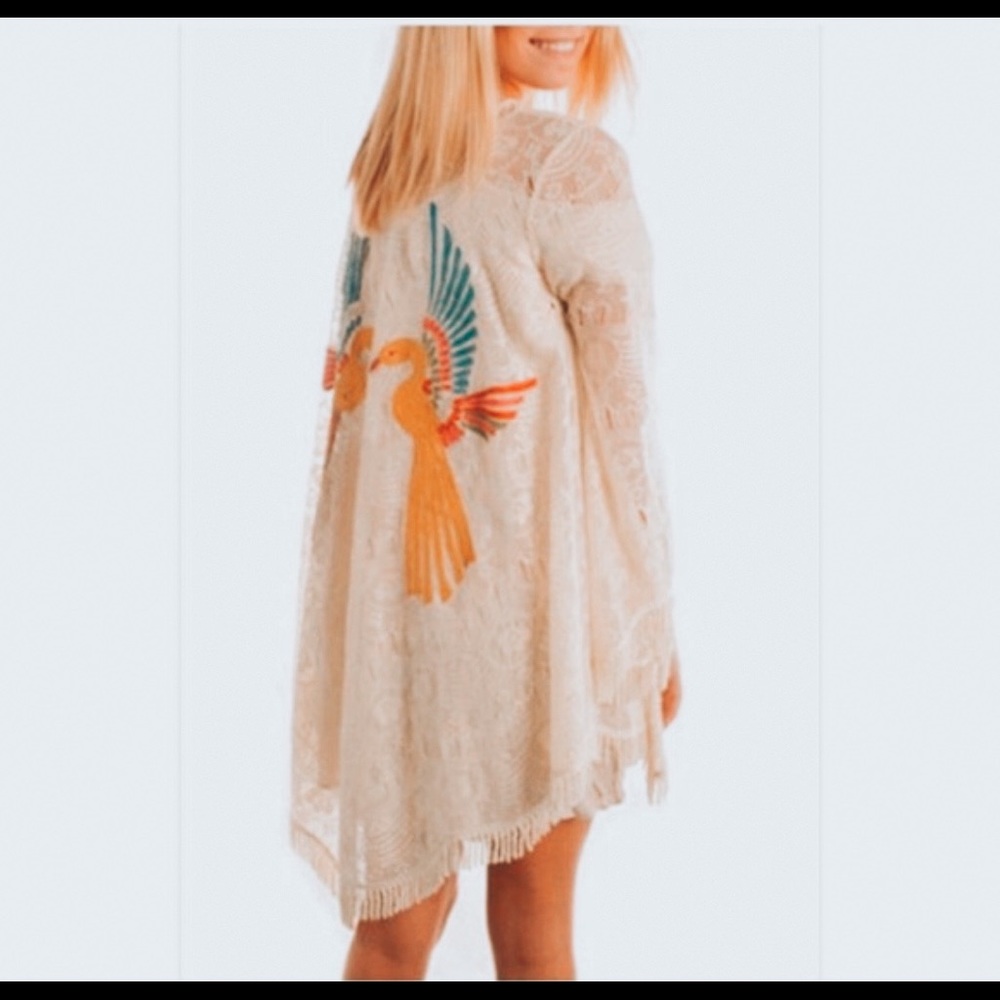 Embroidered Bohemian Crochet Kimono Duster - Picture 9 of 10